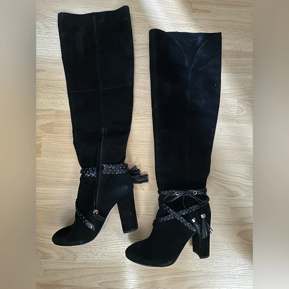 Louise et Cie Suede Boots - Picture 1 of 4